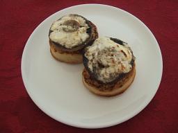 Cheesy Crumpets with Garlic Mushrooms