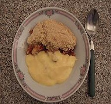 Apple and Blackberry Crumble